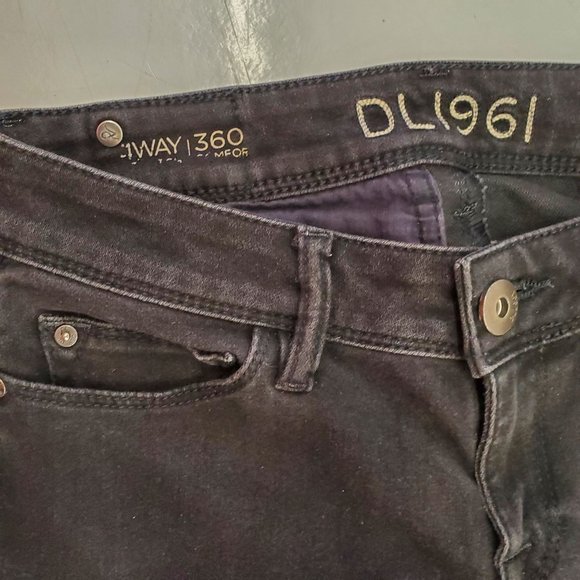 DL1961 - Jessica Faded Black Diamond Skinny jeans - Picture 10 of 10